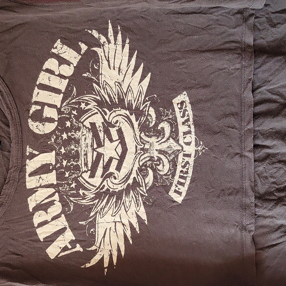 Forever 21 Army Girl Graphic Tee - Picture 7 of 7
